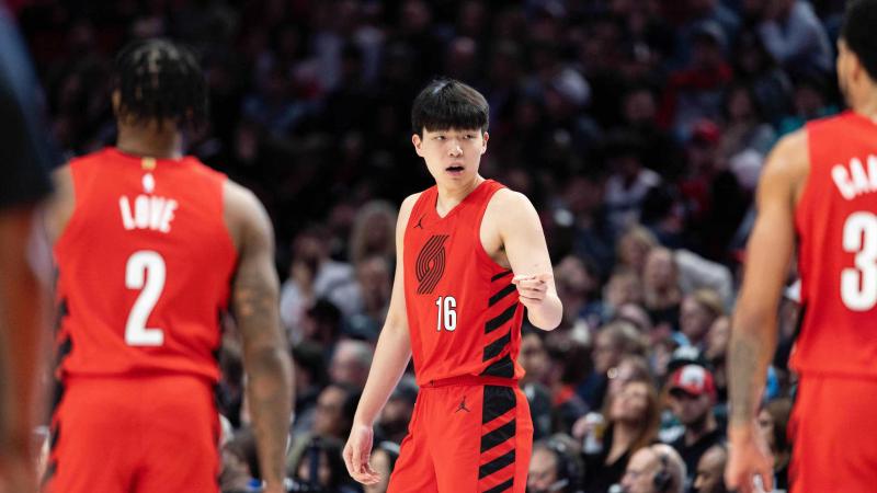 迈克·布朗谈哈特：他让我想到了伊戈达拉，懂球就知道他多厉害