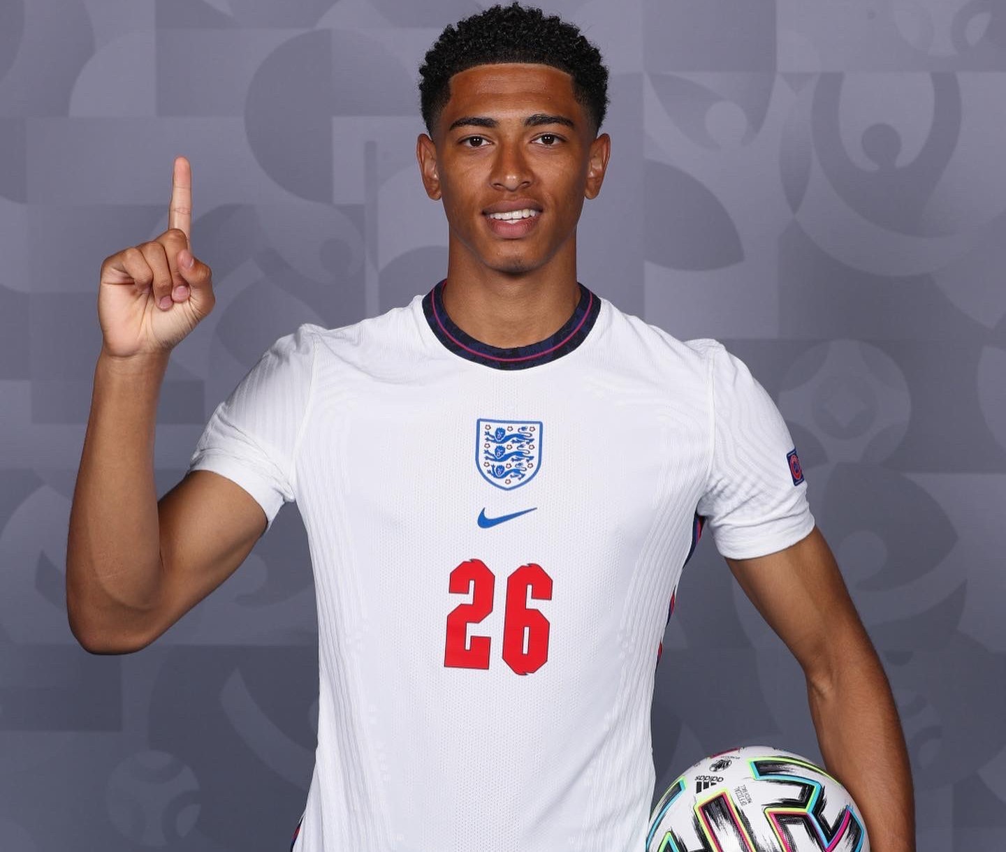 库威哈3大超级后卫，谁能拿30000分？一人板上钉钉，一人彻底没戏