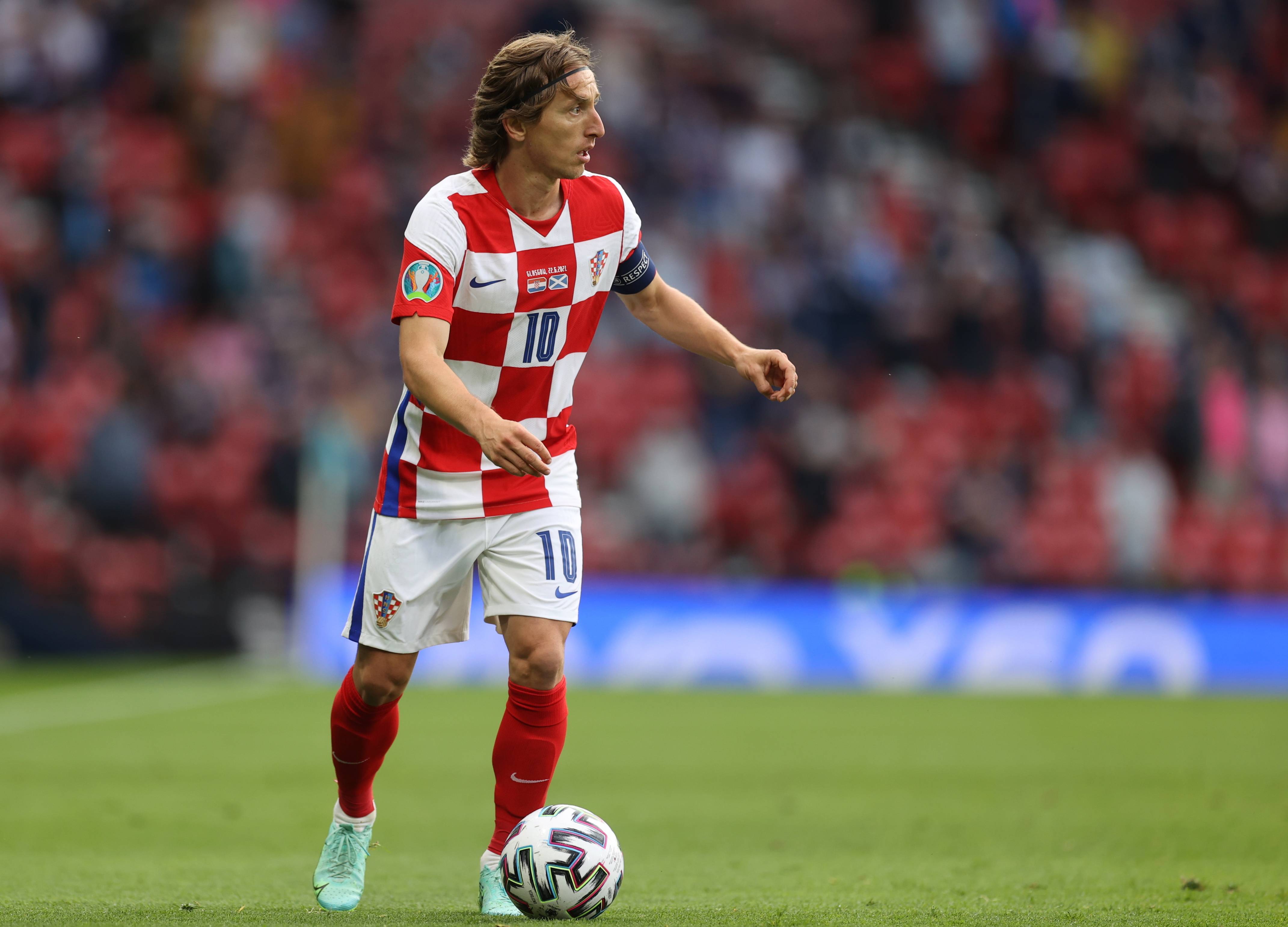 邦本宜裕回应续约传闻：我非常希望代表辽宁铁人继续征战中超