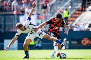 媒体人：CBA新媒体版权接近与一家头部网络平台达成一致